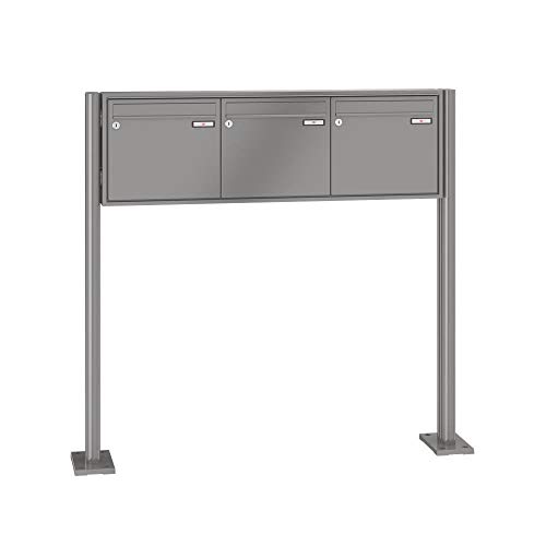 RENZ/Quadra / 3er Freistehende Briefkastenanlage Standbriefkasten/RAL-Farb e/Volumen 12 L/mit Fußplatten/Dein-Briefkas ten.de